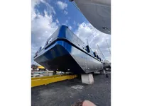 Kapal kontena untuk dijual