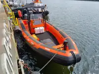 Kapal getah kaku untuk dijual