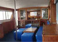 Kapal pelayaran untuk dijual