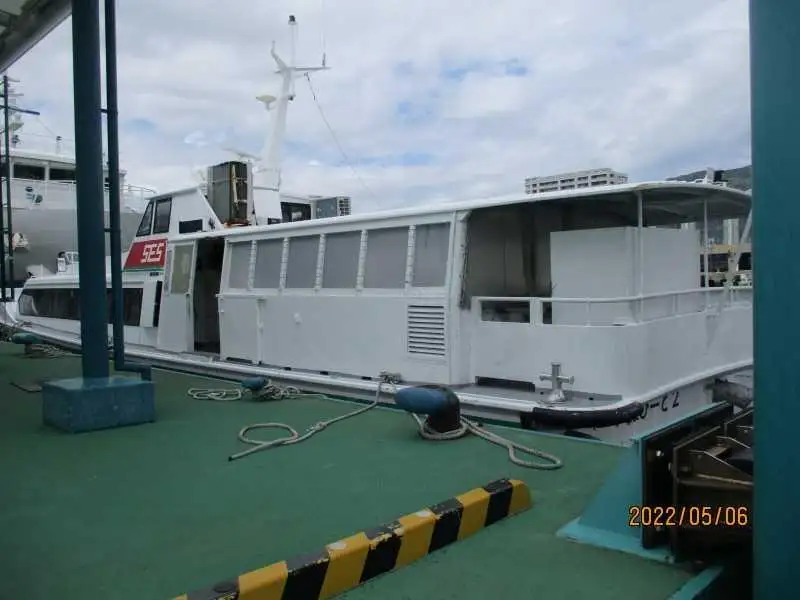 Kapal penumpang untuk dijual