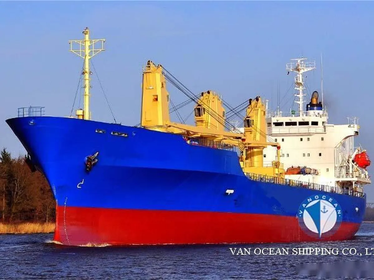 Kapal peti sejuk untuk dijual