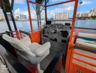 Kapal pelayaran untuk dijual