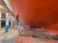 Kapal kerja untuk dijual