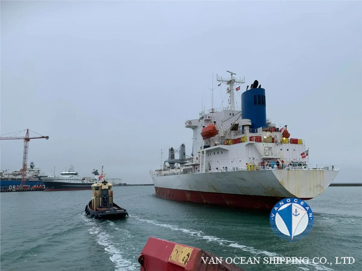 Kapal peti sejuk untuk dijual