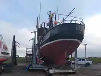 Kapal pukat panjang untuk dijual