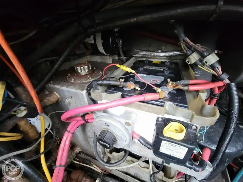 Kapal penyelamat untuk dijual