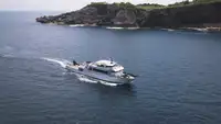 Kapal tinjauan untuk dijual