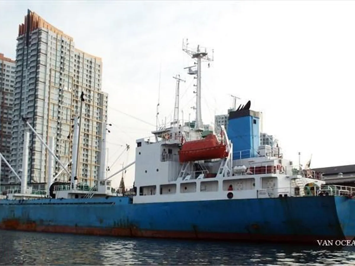 Kapal peti sejuk untuk dijual