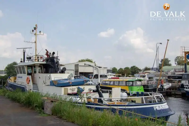 Kapal rondaan untuk dijual