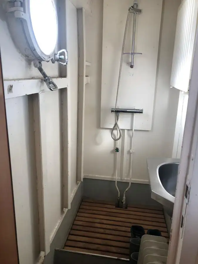 Kapal tunda untuk dijual