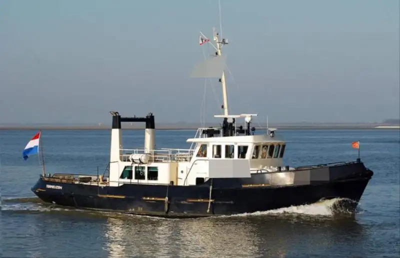 Kapal rondaan untuk dijual