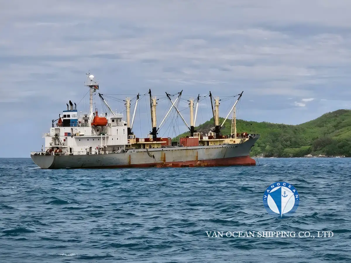 Kapal peti sejuk untuk dijual
