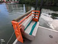 Kapal pelayaran untuk dijual