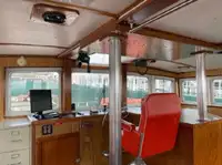 Kapal pelayaran untuk dijual