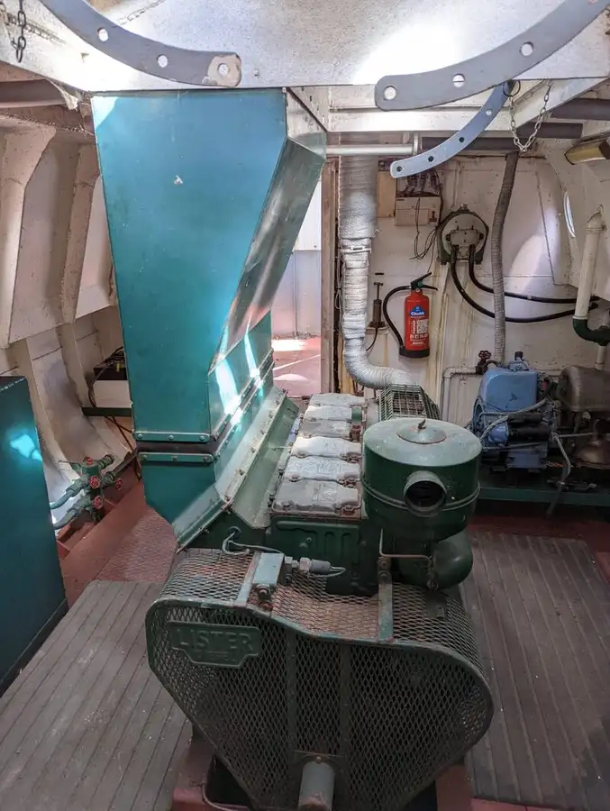 Kapal tunda untuk dijual