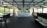 Kapal pelayaran untuk dijual