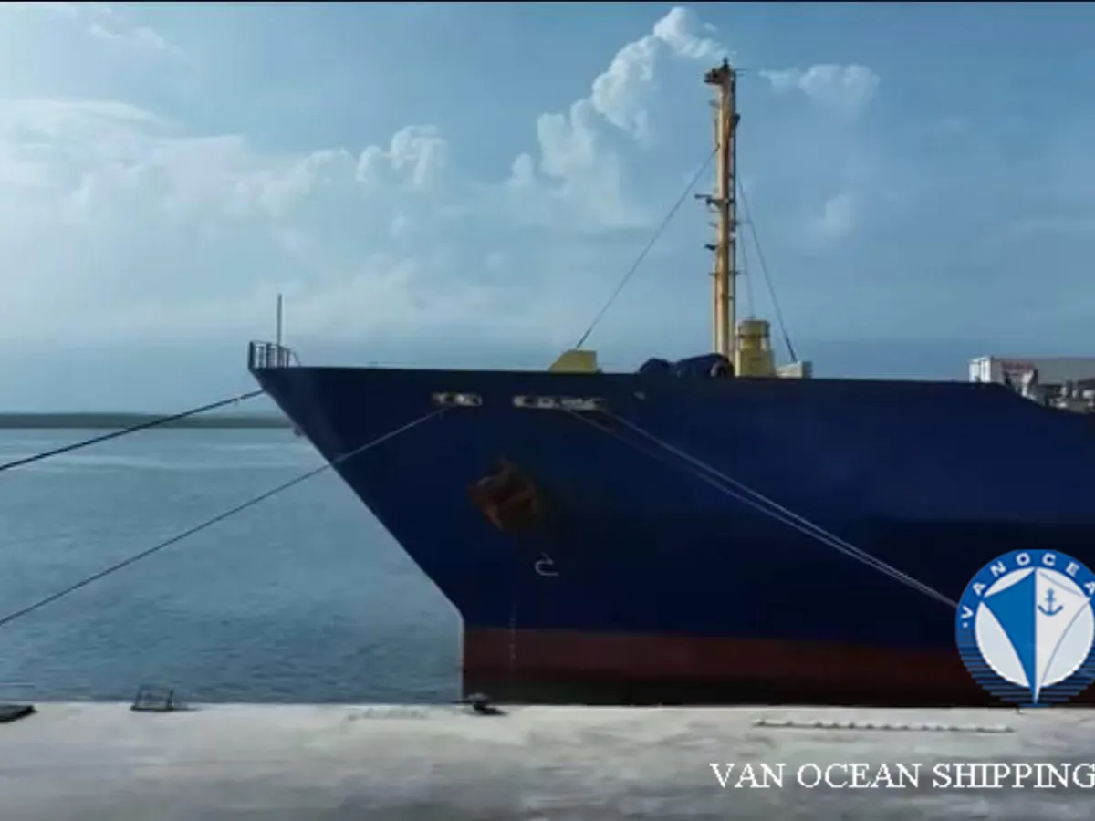 Kapal peti sejuk untuk dijual