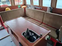 Kapal kerja untuk dijual