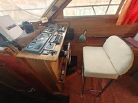 Kapal kerja untuk dijual