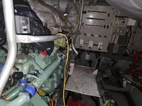 Kapal penyelamat untuk dijual