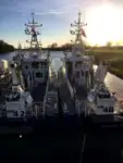 Kapal rondaan untuk dijual