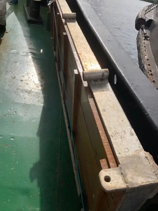 Kapal tunda untuk dijual