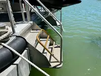 Kapal layar untuk dijual