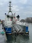 Kapal tinjauan untuk dijual