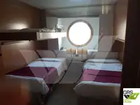 Kapal pelayaran untuk dijual