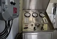 Kapal LNG untuk dijual