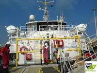 Kapal anak kapal untuk dijual