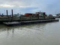 Ponton untuk jualan