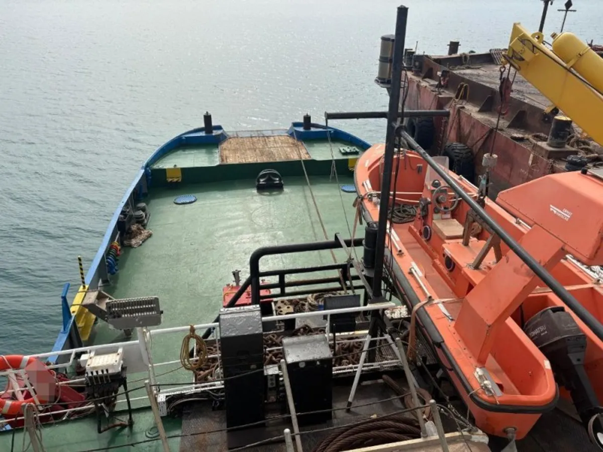 Kapal tunda untuk dijual