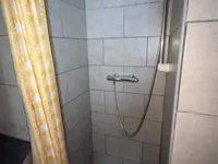 Kapal tinjauan untuk dijual