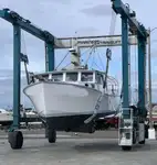Kapal pemprosesan ikan untuk dijual