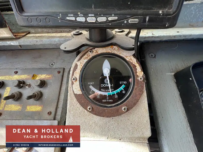 Kapal tunda untuk dijual