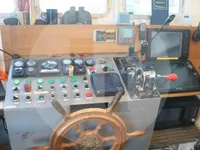 Kapal kerja untuk dijual
