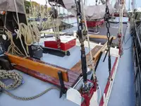 Kapal pengangkut pukal untuk dijual