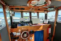 Kapal kerja untuk dijual