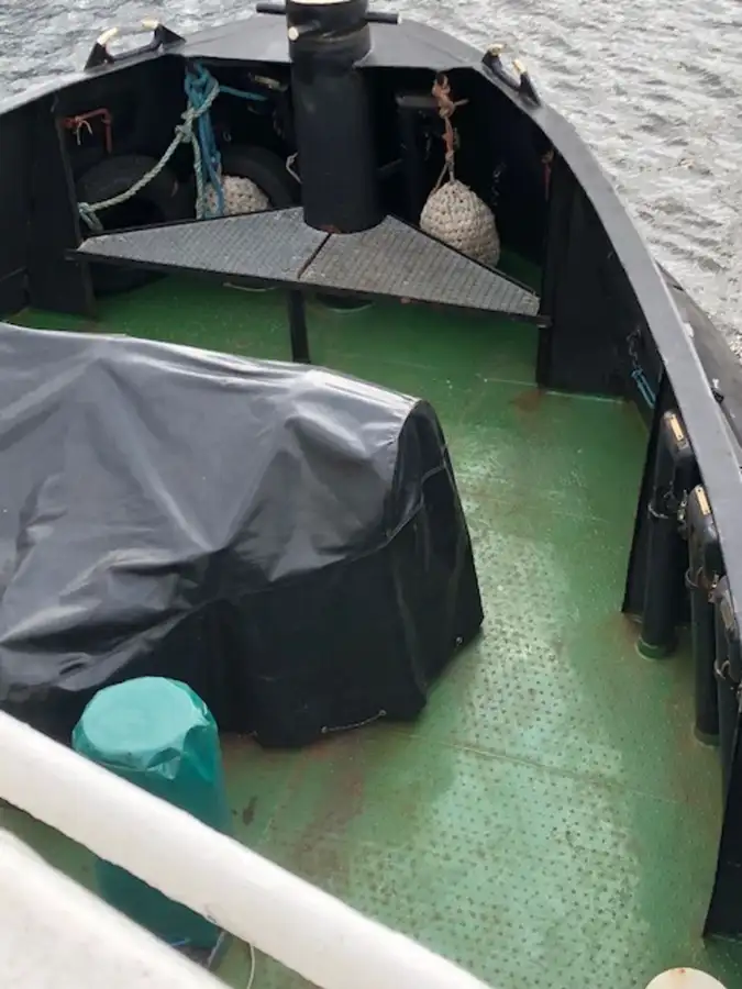 Kapal tunda untuk dijual