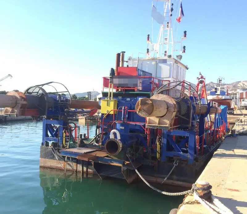 Kapal pengorek untuk dijual