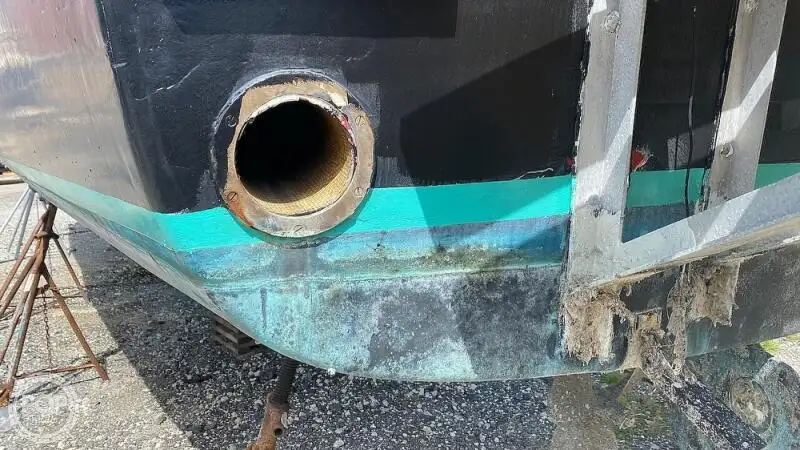Kapal pelayaran untuk dijual