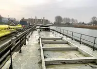 Ponton untuk jualan