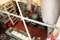 Kapal feri untuk dijual