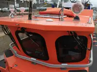 Kapal penyelamat untuk dijual