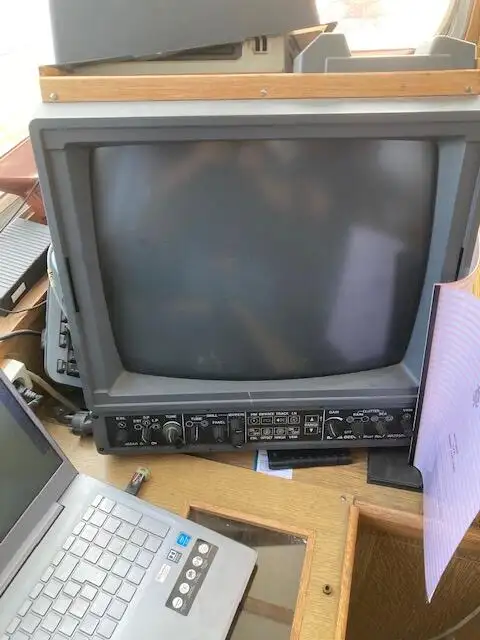 Kapal kerja untuk dijual