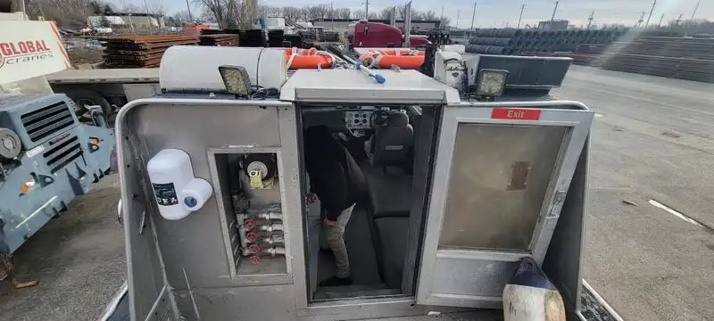 Kapal kerja untuk dijual
