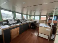 Kapal kerja untuk dijual