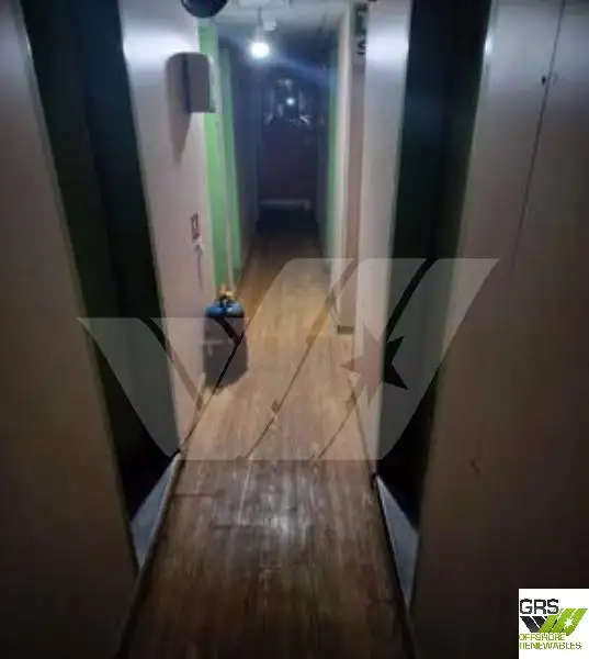 Kapal tinjauan untuk dijual