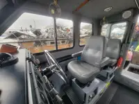 Kapal kerja untuk dijual